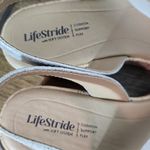 Life Stride  Metallic Taupe Wedge Sandals Size 9 Silver Strappy Wedge Sandal Photo 6