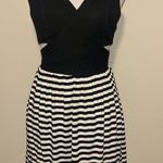 Depri small black and white striped dress Photo 1