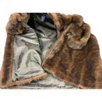 Preston & York II Women's Beary Fuzzy Vest Photo 2