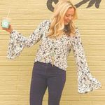 Loft Floral Bell Sleeve Top - NWOT. Size XXS Photo 3