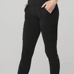 Alo Yoga  Cargo Leggings Photo 0