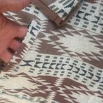 AMPERSAND AVE Earthy Tones Aztec Hoodie Brown Size L Photo 3