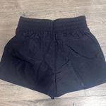 Gymshark Retro Waistband Shorts Photo 2