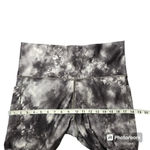 Athleta Salutation Stash Pocket Tie Dye Capri Legging Gray Size 1X Photo 5