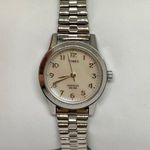 Timex  indiglo women’s watch Quartz analog 25mm pearl dial 30MWR sz 6.5” running Photo 0