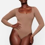 SKIMS  Long Sleeve Scoop Neck Nude Thong Bodysuit L/XL Photo 0