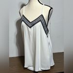 Cami top 24” L wear alone or under a jean jacket or light jacket or blouse White Size M Photo 5