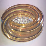 Crystaline Brand Elegant Vintage Gold Tone CZ Rhinestone Retro Swirl Brooch Photo 0