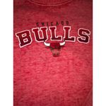 Chicago Bulls NBA Sweatshirt Womens Size M Red High Low Hem Soft Lightweight Size M Photo 1