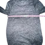 Athleta  Uptempo Shirt Long Sleeves Thumb Holes 382880-00‎ Heathered Gray Size XS Photo 6