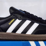 Adidas Women's size 5/Men's size 4 (UK 3.5)  Samba Black white gum Photo 0