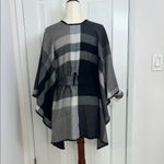 Liz Claiborne  TOP - Plaid to Tweed Wrap
‎ Poncho  One Size Photo 2
