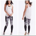 Lou & grey Black Gray Etchblock Patterned Leggings Photo 8