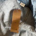 Levi's NWT  Women's Cropped Loose Trucker Jacket Distressed Medium Blue Photo 5