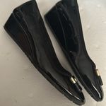 Bandolino Women's Tad Wedge Pump Faux Buckle Dress Shoes Shiny Black Size 9.5 Photo 2