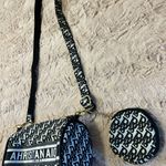 Handbag With Matching Change Purse Photo 5