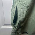 Kuhl  Spire Women's Cargo Bermuda Hiking Shorts Size 12 Gorpcore 10" UPF‎ 50 Photo 2