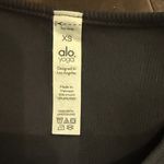 Alo Yoga ⭐️ Black Ribbed TSHIRT Photo 2