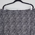 Cato  Black and White Print Mini Skirt with Ruffle Hemline NWT Size 16 Photo 2