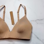 SKIMS NWT Wireless Form T-Shirt Bra Photo 1