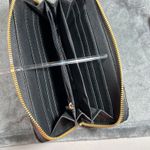 Womens Black quilted faux Leather Wallet wristlet 7" Photo 1