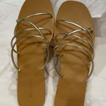 NWT, Billini Strappy sandals,‎ Gold Metallic,size 10 Photo 0
