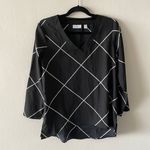 New York And Company  Shirt Size S Photo 0