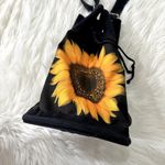 Vintage Sunflower Printed Bucket Bag Black Photo 1