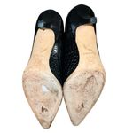 Isaac Mizrahi  Elegant Black Croc-Embossed Pumps Photo 7
