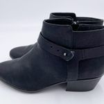 Clarks  Boylan Dawn Ankle Bootie Women's Size 10 Black Leather Ankle Strap Boots Photo 4