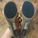 Vionic  strappy tan wedge ortho arch support size 7 sandals Photo 1