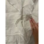 Frame  Broderie Anglaise White Ruffle Eyelet Blouse in Blanc Photo 6