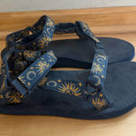Teva  Sandals Photo 0