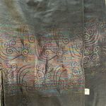 Elegant Black Pashmina Scarf with Floral Embroidered Design Photo 2