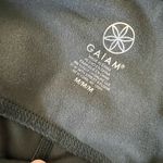 Gaiam OM-Dri Fit Tap Shoe Olive Green Yoga Pants Sz M Photo 4