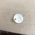 Vintage Mother of Pearl Pendant Photo 1