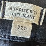 Madewell  Petite Mid Rise Kick Out Crop Jeans Black Size 32P Photo 3