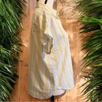 Patagonia  Women’s Lightweight A/C® Shirt - Cali Stripe: Isla Yellow - XS Photo 6