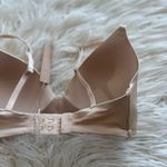 SKIMS  Wireless Form T-shirt Bra Sand Size 32D Photo 5