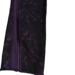 Lululemon  Black Purple Capri leggings Size 4‎ Photo 1