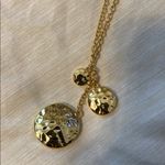 Vince Camuto  necklace Photo 3