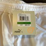 Puma  Women’s White Athletic Shorts Dry Cell Size L NWT Photo 8