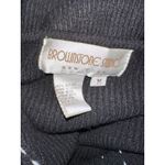 Brownstone Studio Black V Photo 6