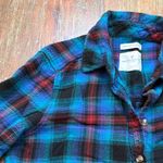 American Eagle Boyfriend Fit Ah-Mazingly Soft Teal and Red Plaid Shirt size XS Photo 1