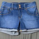 Guess  Jean Shorts Photo 0