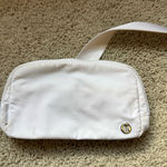 Lululemon White Belt Bag  Everywhere 1L Photo 0