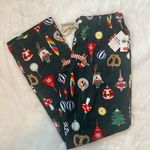 Old Navy Christmas Pajama Pants Photo 0