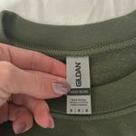 Let’s Go Girls Crewneck Green Size M Photo 1