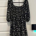 Floral Black and White Dress Size M Photo 0