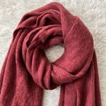 Anthropologie  Women’s warm wine red scarf with fringes One size Photo 2